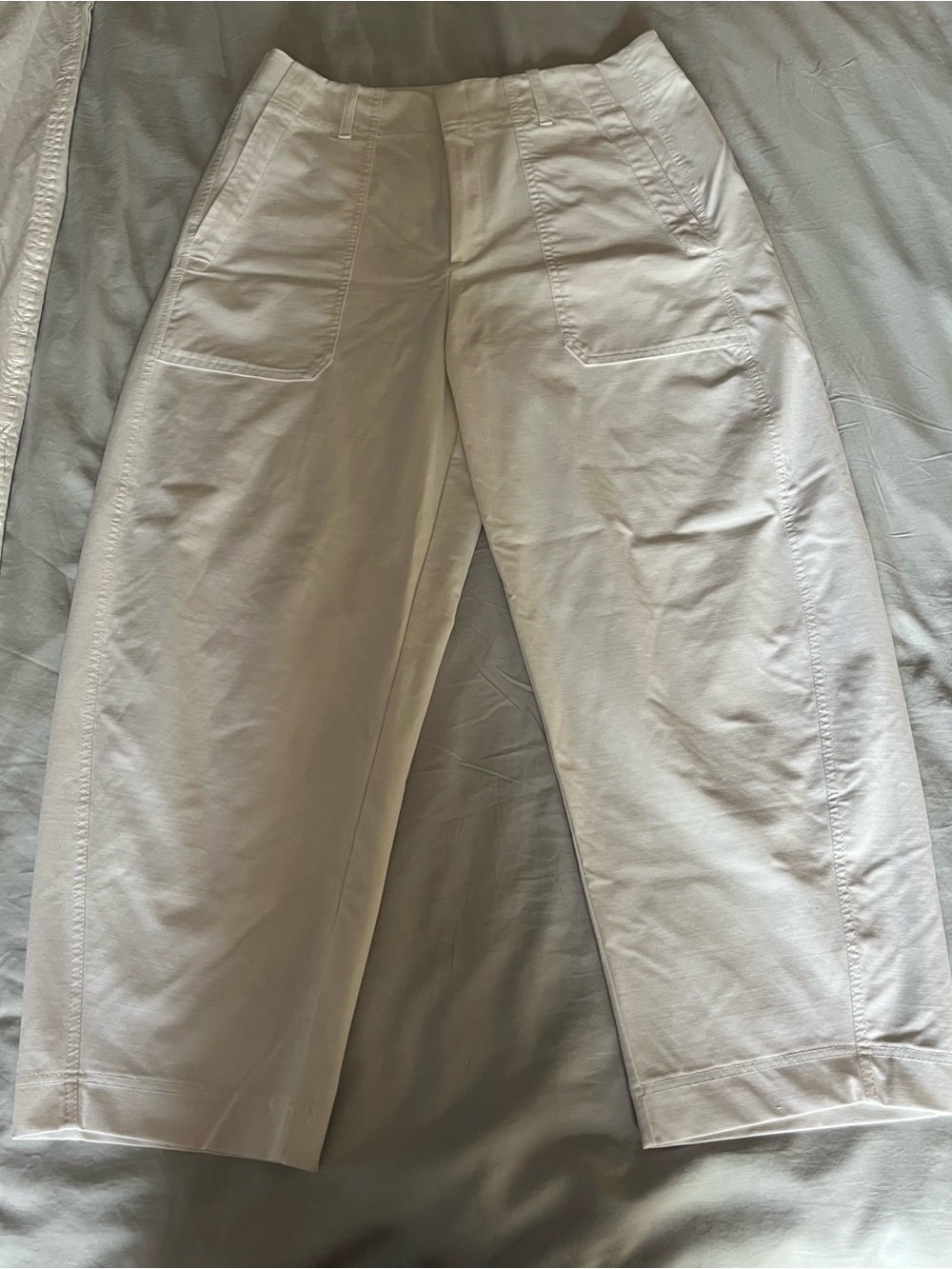 Athleta White Skyline Barrel Pants SZ 14